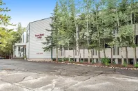 River Bank Lodge 2914