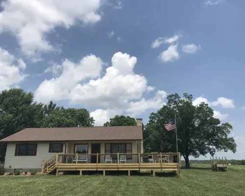 Cozy Cottage On The Shawnee Hills Wine Trail Hotels in Union County