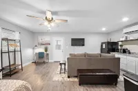 Private Backyard and Covered Patio - Cozy Charming Retreat