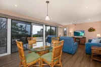 Scenic Golf Course Views and Access to Pool and Hot Tub - Gorgeous Retreat