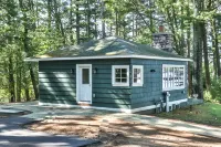 Cozy Fireplace and Full Kitchen - Charming Cottage Escape Hotel a Washington