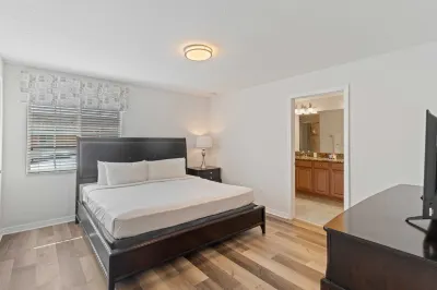 8960 Cat Palm Road Hotels near Omni Orlando Resort at ChampionsGate