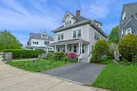 3BR Oceanview Townhouse on Boulevard I Walk to downtown l Sleeps 8 - Boutique