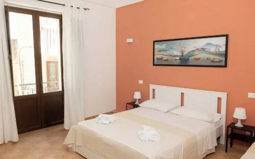 La Trinacria Rooms Hotels in Torre Nubia