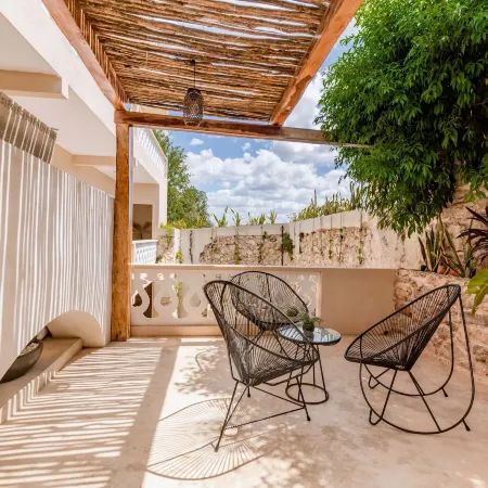 Hotel Colonial Zaci by GuruHotel