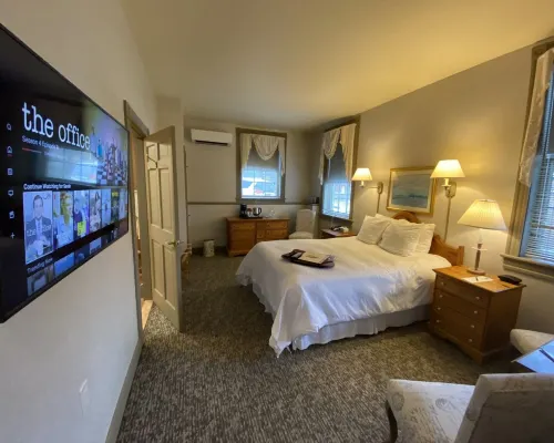 Chambery Inn Hotels in Lee