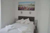 Holly Lodge Hotels in Weston-Super-Mare