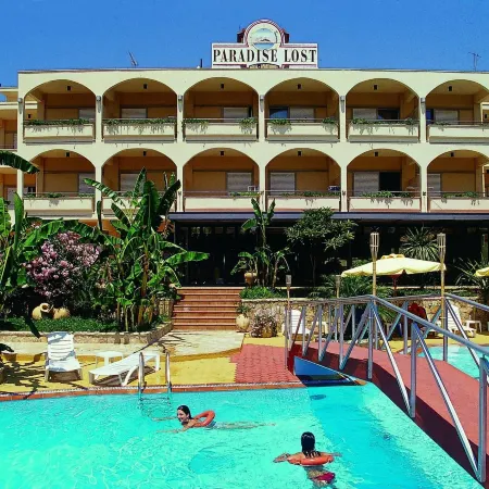 Paradise Lost Hotel-Apartments