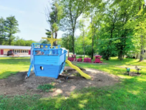 The Villager Motel Hotels in Bartlett