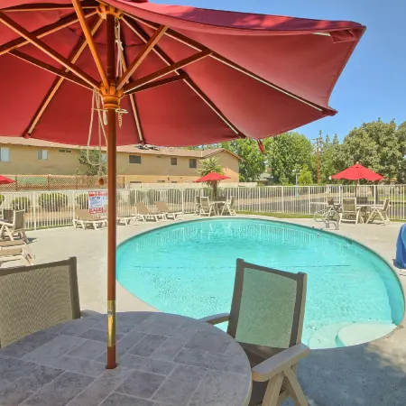 Motel 6 Fresno, CA - Blackstone North