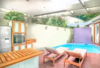 Cocoa Cove Resort - Pools