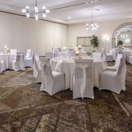 Holiday Inn PHILADELPHIA SOUTH-SWEDESBORO by IHG