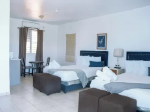 Ocean Village at Combate Hoteles en Boquerón