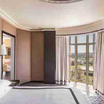 Sunset Tower Hotel Rooms