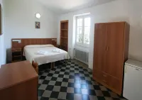 Santuario Nostra Signora di Soviore Hotels near Parco Nazionale Cinque Terre