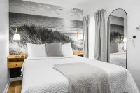 The Boardwalk Inn Hotels in Federal Point