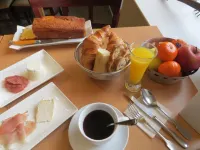 Auberge Bressane de Buellas - breakfast