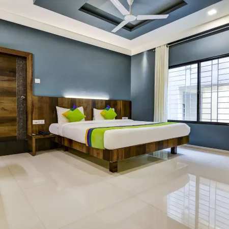 Treebo Shree Sai Suites