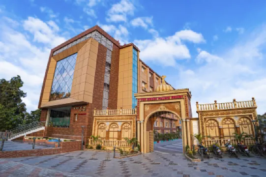 더 보디 팰리스 리조트  호텔