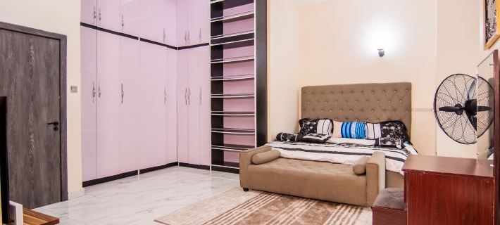 Executive 4 Bedroom House Ξενοδοχεία στην πόλη Ibeju