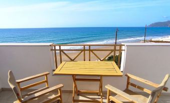 Beachfront Loft Apartment - Agios Gordios, Corfu