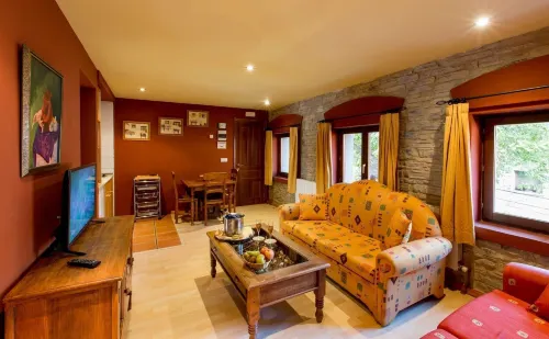 Hotel Rural Los Cerezos de Yanguas - Lemmikkieläimet sallittu