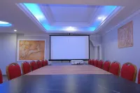 The Marine Hotel Hotels in Yiğitözü Mahallesi