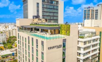 Courtyard Santo Domingo Piantini