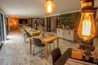 Iso'Bella Vita Guesthouse فنادق في فالابوروا