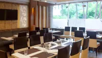 Hotel Meadows Hotels in Varanasi