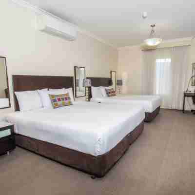 Best Western Plus Hovell Tree Inn Rooms