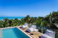 Mero Mero Hotel - Beach