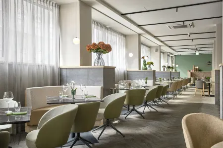 June Six Hotel Hannover City Отели рядом с достопримечательностью «Ганноверская Высшая школа музыки и театра»