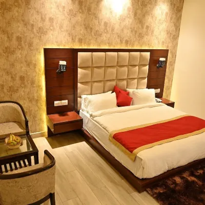 โรงแรมอาคริติ คลาร์คส์ อินน์ เอ็กซ์เพรส โรงแรมใกล้Bareilly City