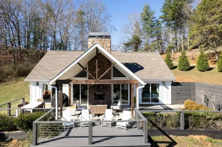 Cottages at Julep Farms