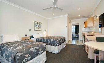 Colonial Terrace Motor Inn