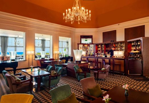 소피텔 그랜드 소포트 스위트룸