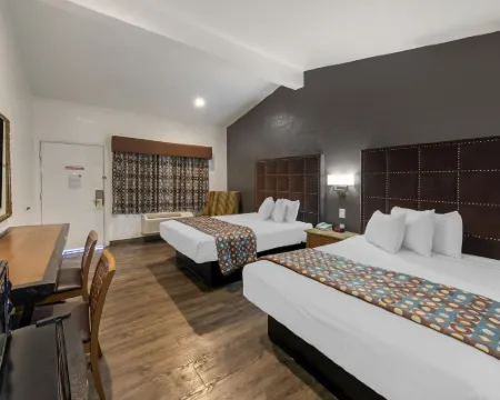 アナハイム ディスカバリー イン & スイーツ アナハイムのホテル