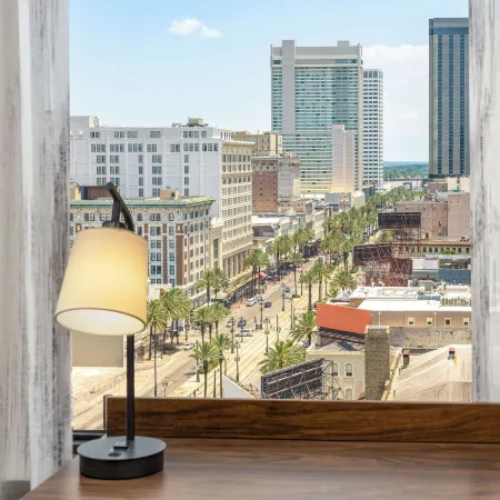 Hampton Inn & Suites New Orleans Canal St. French Quarter