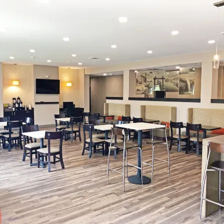 Sleep Inn & Suites Lancaster-Platteville