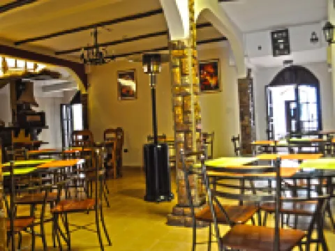 オスタル ラ マヒア デ ウユニ ウユニのホテル