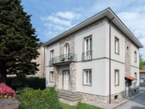 ลุกกาอินวิลล่าเอลิซา แอนด์เจนตุกกา โรงแรมในลุกกา