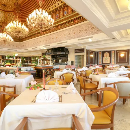 Hotel Sol Azur Beach