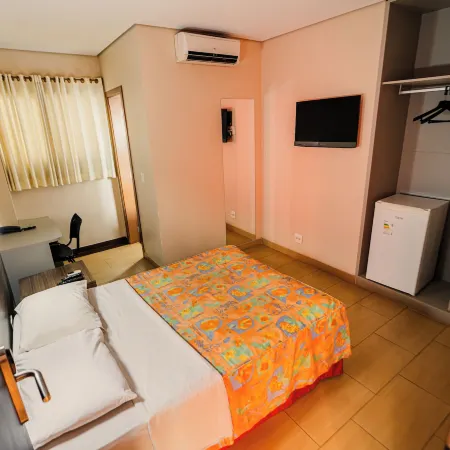 Hotel Oly Plaza
