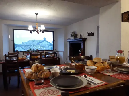 B&B Rocca di Bajedo Отели в г. Моджо