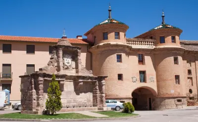 Hotel Balneario de La Virgen Hôtels à : 
