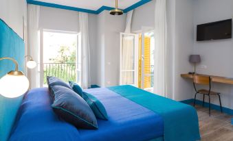 Sorrento Pool&Suites