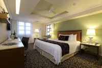 엠포리오 사카테카스