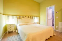 Camere Centro Storico Hotels in Canelli