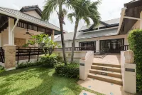 4 Bedroom Private Bali Style Villa HH1 Hotels in 